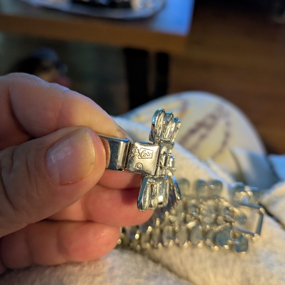Vintage Coro Pegasus Bracelet - Picture 3 of 3